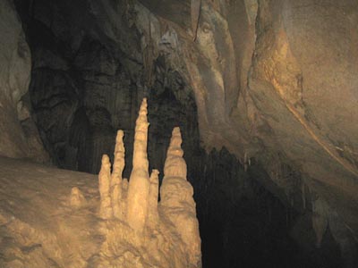 Höhle1